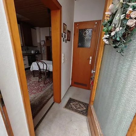 Gemuetlicher Ruhiger Auf Der Frechener Fussgaenger Zone فريشن