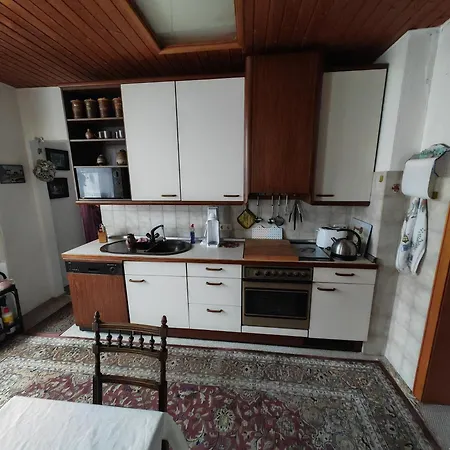 Gemuetlicher Ruhiger Auf Der Frechener Fussgaenger Zone * فريشن