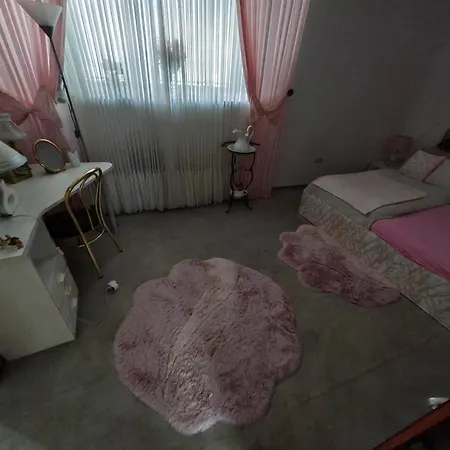 شقة Gemuetlicher Ruhiger Auf Der Frechener Fussgaenger Zone